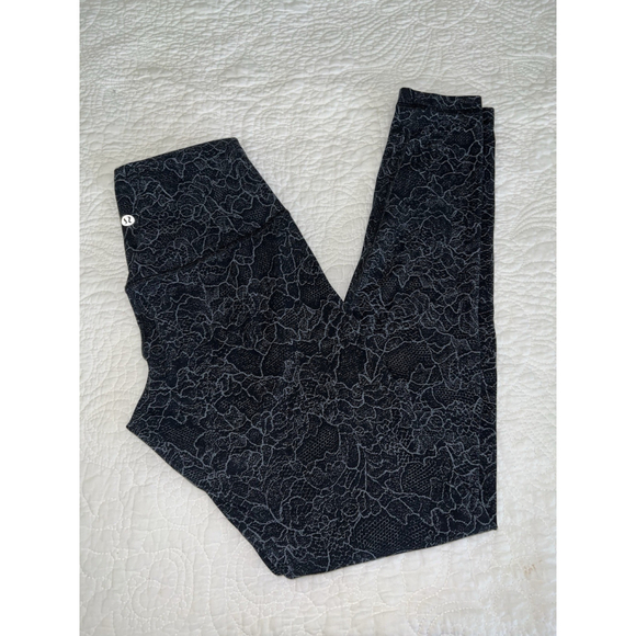 LULULEMON ALIGN HIGH RISE FULL LENGTH 28” LACESCAPE DARK CAST BLACK SIZE 4 - Picture 7 of 11